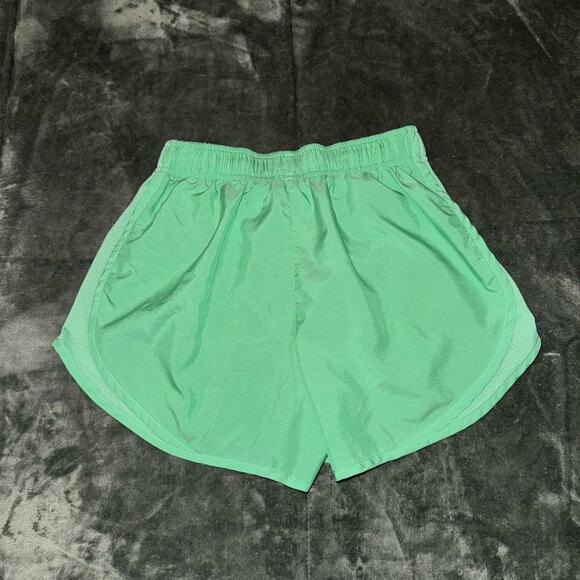 Nike Dri Fit Running Shorts Junior's XS Green Brief Liner Swoosh Logo Stretch - Picture 2 of 6